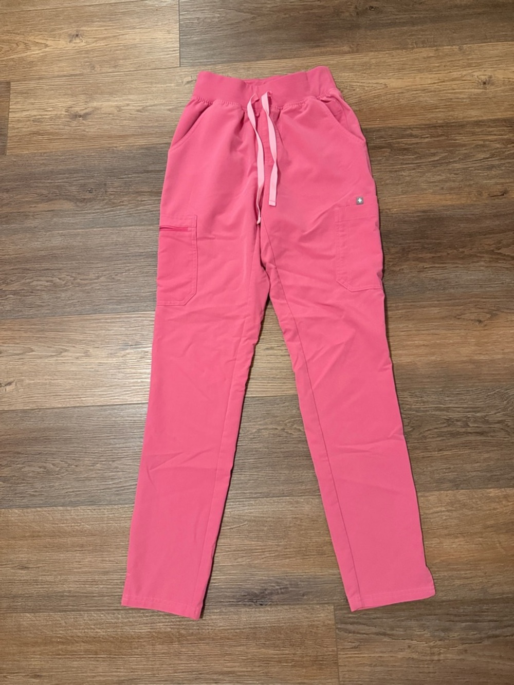 Figs XXS Tall Yola Scrub Pants in F’ing Pink